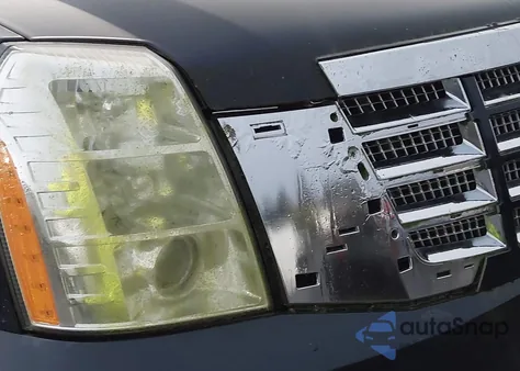 2007 Cadillac Escalade Standard z USA, uszkodzony, nr VIN 1GYFK63817R395380